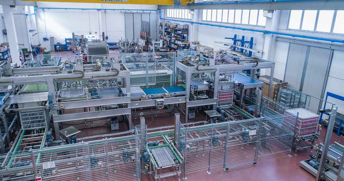 Cestonatori e Decestonatori - UNIMAC-GHERRI - Food packaging equipment ...
